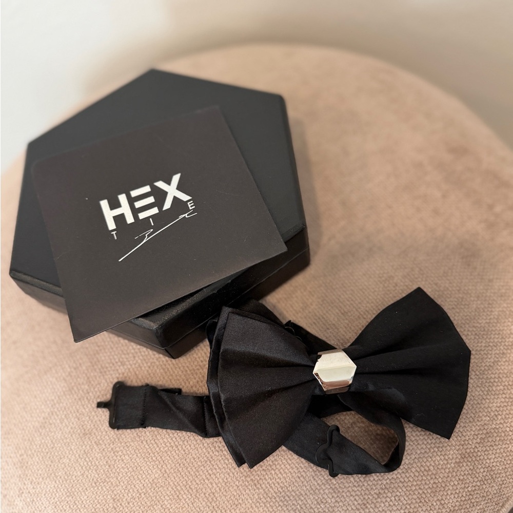 Black Bow Tie